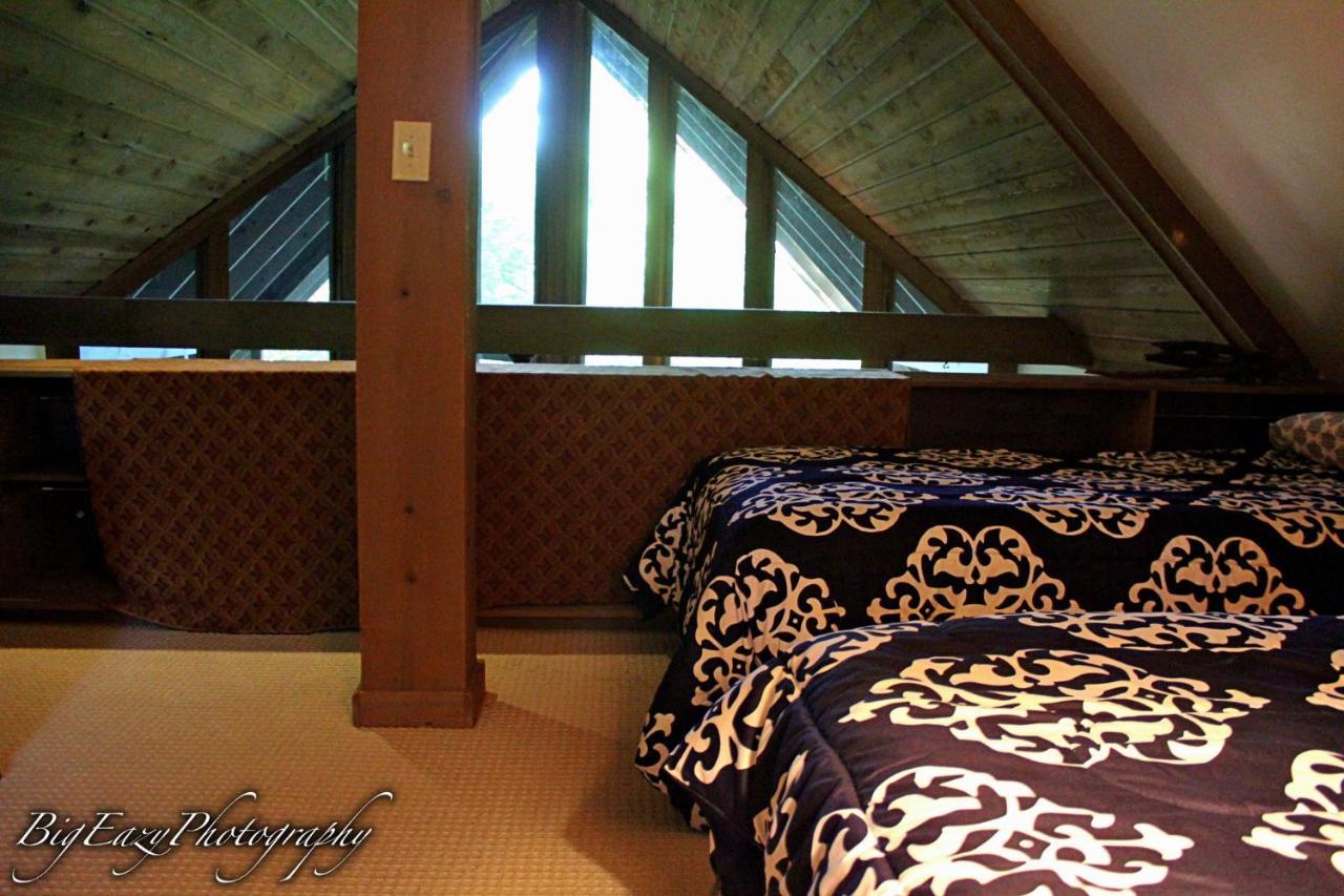 The River Chalet Folsom Habitación foto